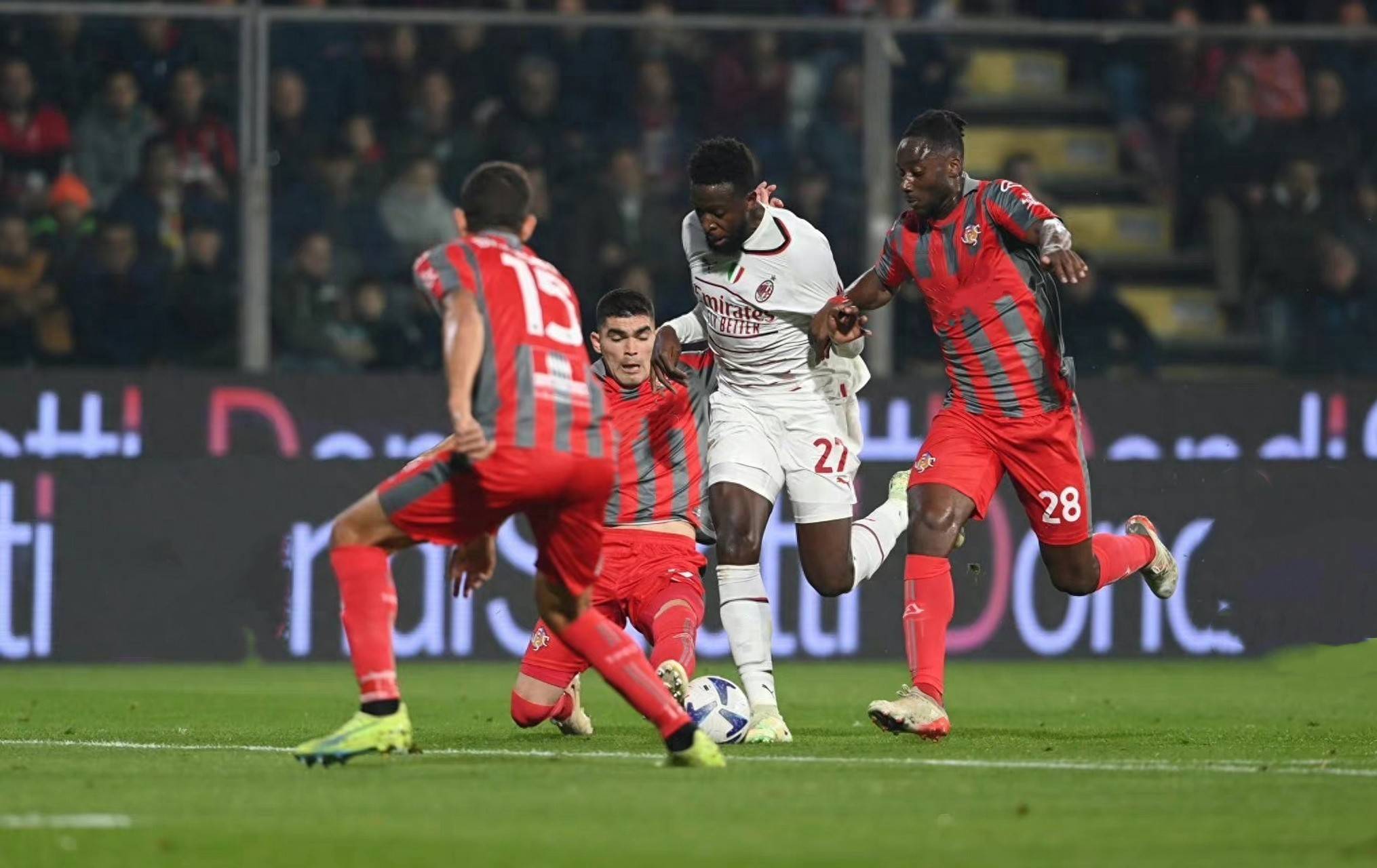 防守的同时 防守的同时