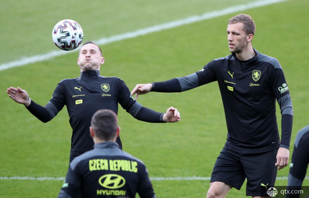 篮球风格与 篮球风格与