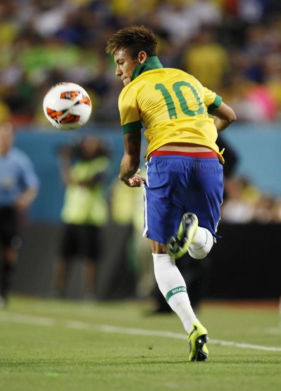 本文聚焦三 本文聚焦三